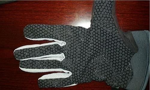 ISO Waterproof Translucent Anti Slip Silicone Based Coating
